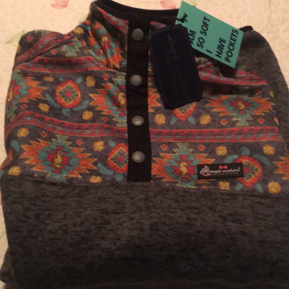 NWT Simply Southern pullover